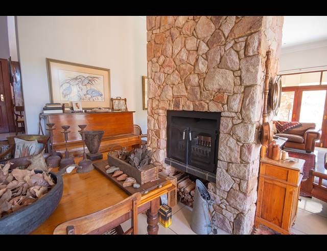 4 BEDROOM HOUSE FOR SALE IN HEIDELBERG KLOOF ESTATE